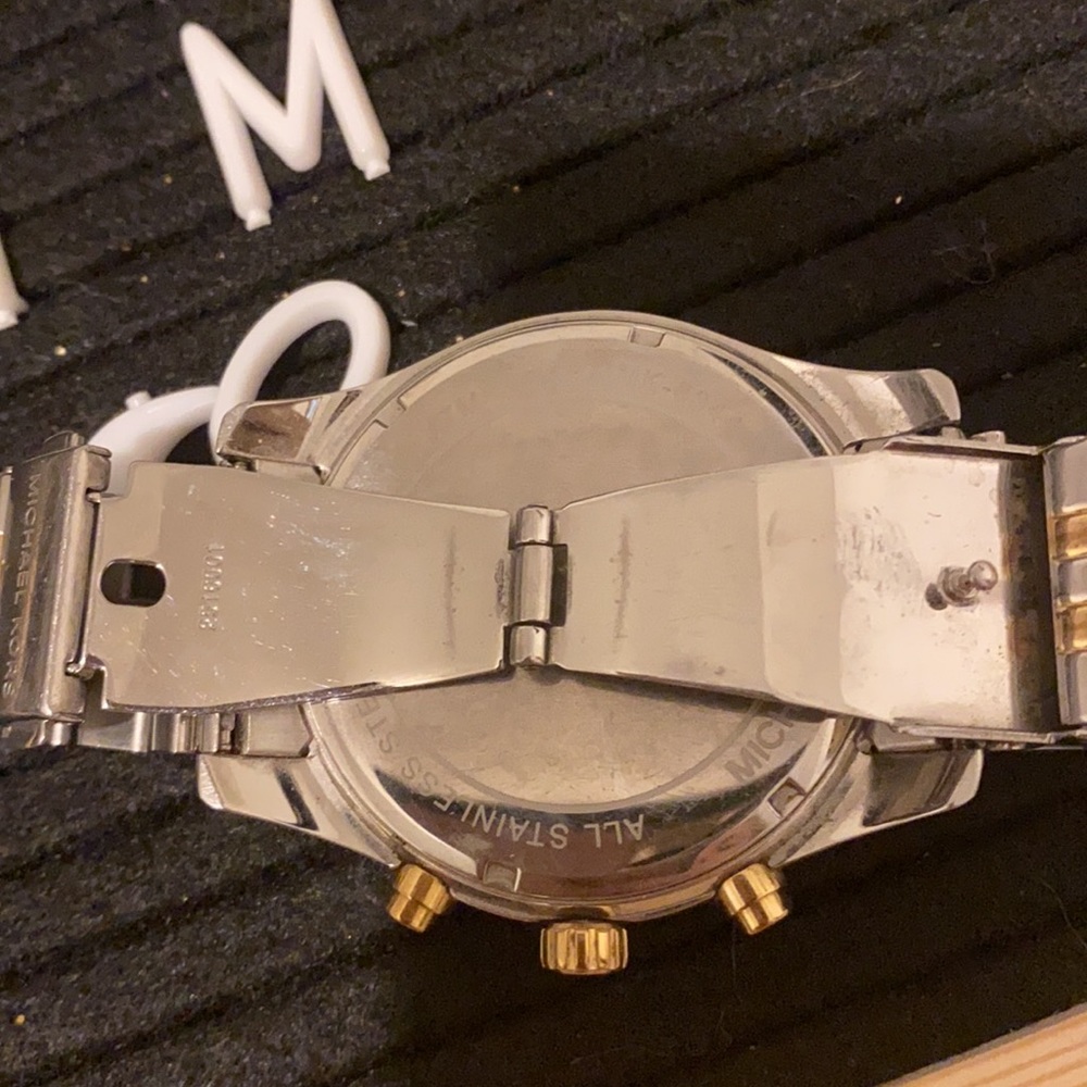 10 stars Michael Kors Lexington Chrono Watch $356 Two Tone - Picture 6 of 14